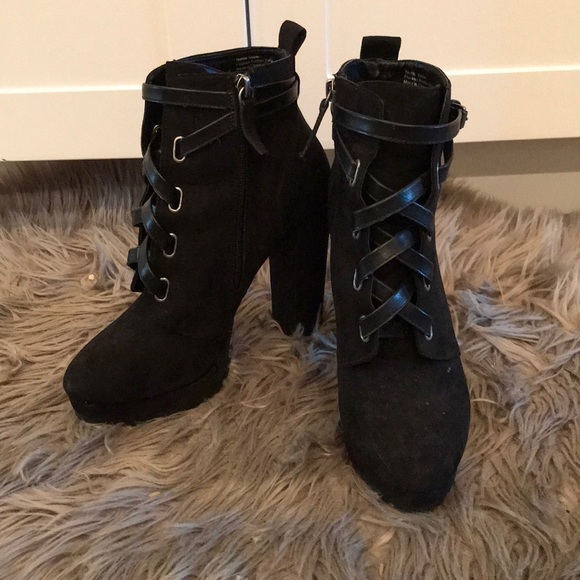 Shoes - Daya by Zendaya Kearney Corset Bootie